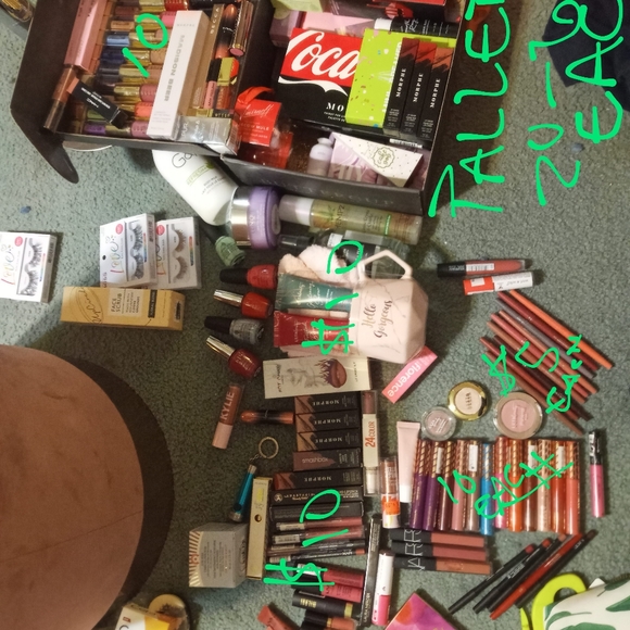 Sephora makeup - Picture 4 of 11